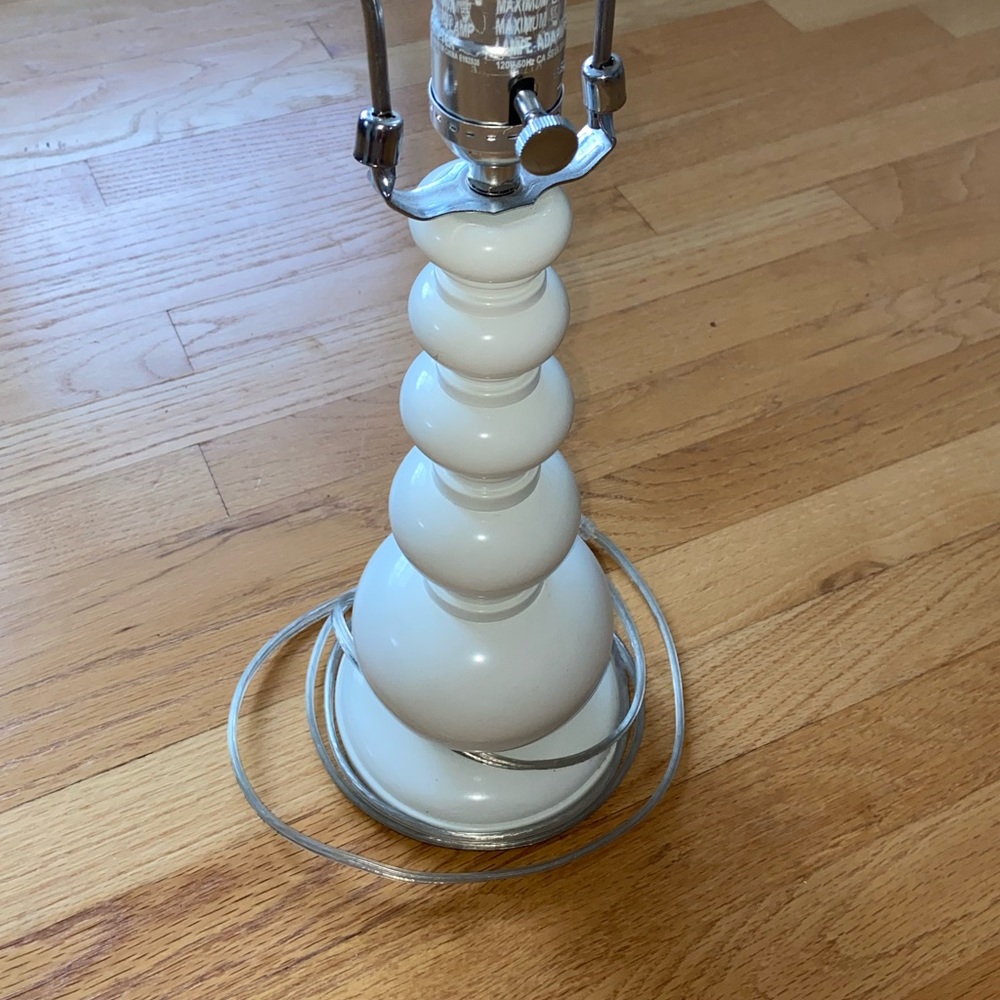 POTTERY BARN TEEN lamp